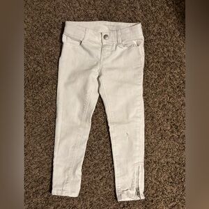Girl's white pants size 4 in very good condition
